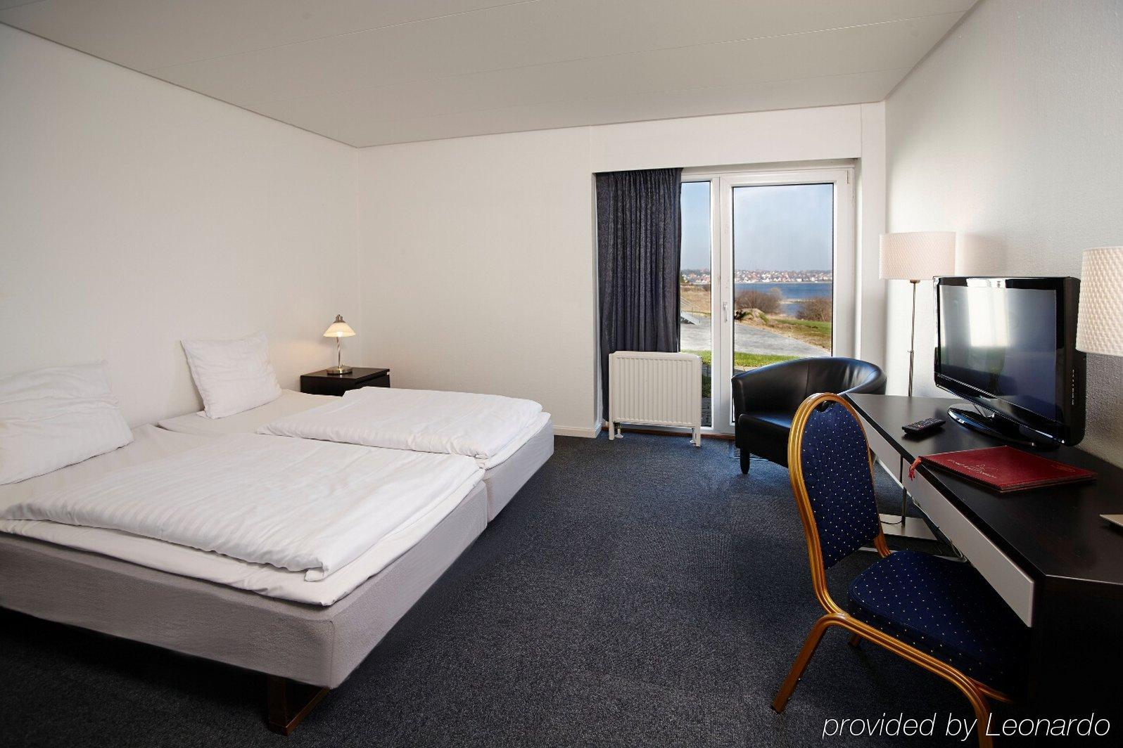 Hotel Limfjorden Thisted Bagian luar foto