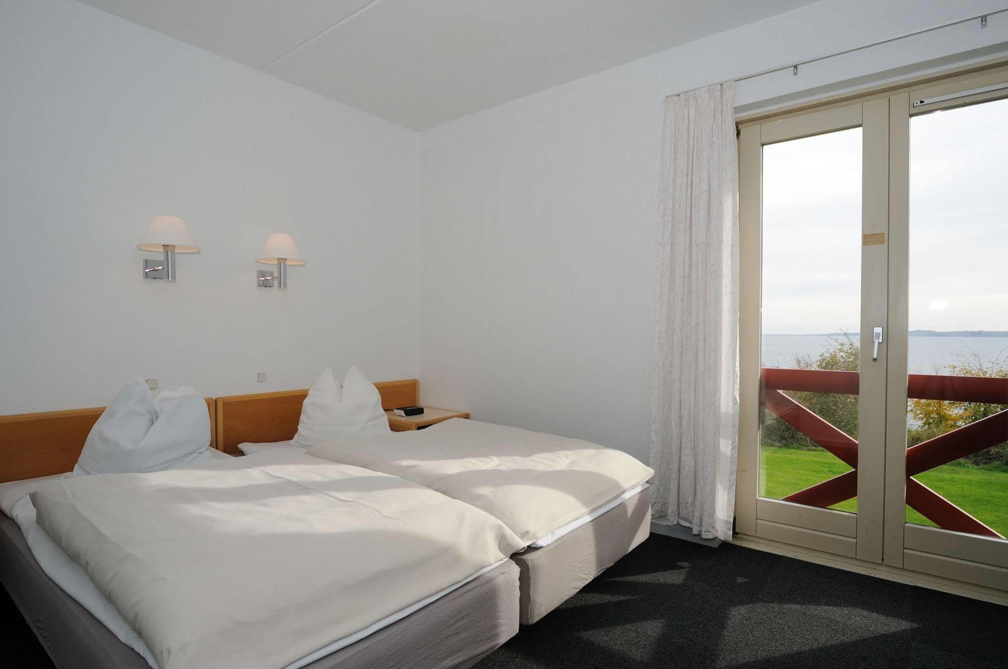 Hotel Limfjorden Thisted Bagian luar foto
